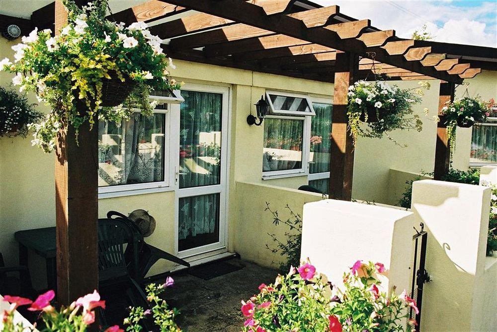 Crossways & Sea View Holiday Apartments Torquay Dış mekan fotoğraf